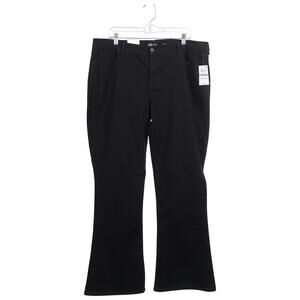 NWT STYLE & CO Women Jeans 18S Black Boot Leg Mid Rise Tummy Control Stretch